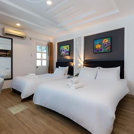 Apec Hotel Ho Chi Minh City Exterior photo