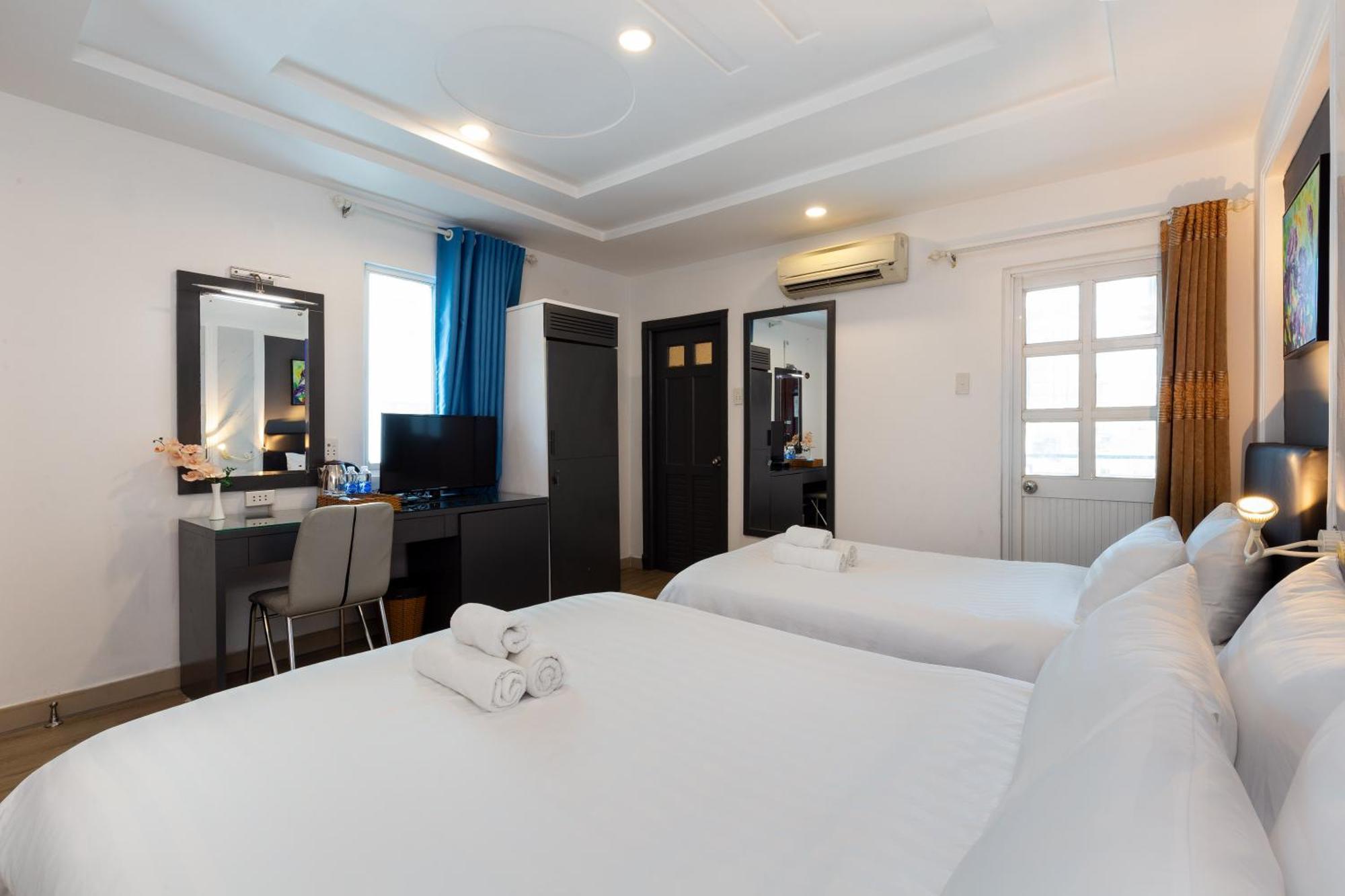 Apec Hotel Ho Chi Minh City Exterior photo